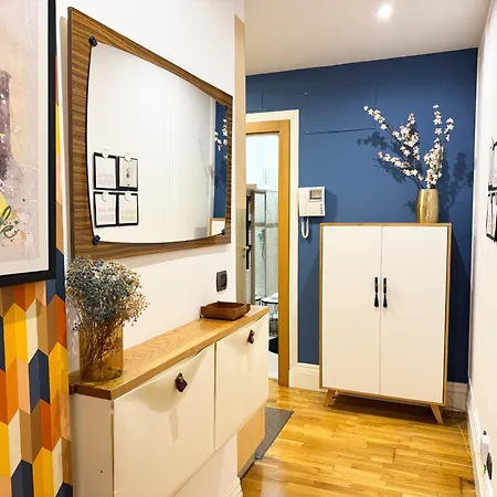 Labarta Estudio En Puerta Del Sol Con Parking Apartman *