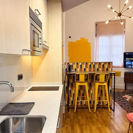 Labarta Estudio En Puerta Del Sol Con Parking Apartment Vigo