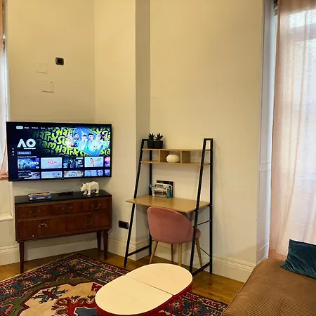 Labarta Estudio En Puerta Del Sol Con Parking *