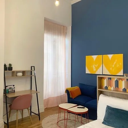 Labarta Estudio En Puerta Del Sol Con Parking Vigo