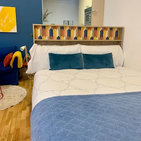 Lägenhet Labarta Estudio En Puerta Del Sol Con Parking