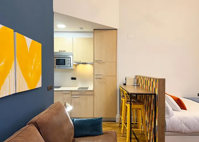 Labarta Estudio En Puerta Del Sol Con Parking